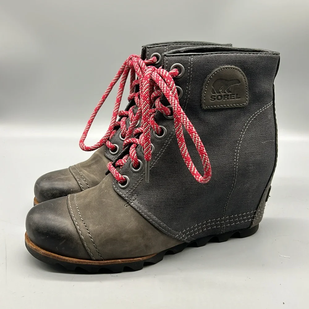 SOREL PDX GRAY LEATHER CANVAS LUG SOLE HIDDEN WEDGE HEEL LACE UP BOOT SIZE 8.5 - Picture 2 of 10